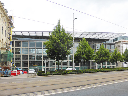 Commerzbank Leipzig In Leipzig Flaches Gebaude